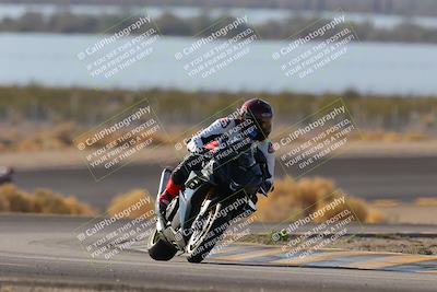 media/Dec-18-2022-SoCal Trackdays (Sun) [[8099a50955]]/Turn 14 (940am)/